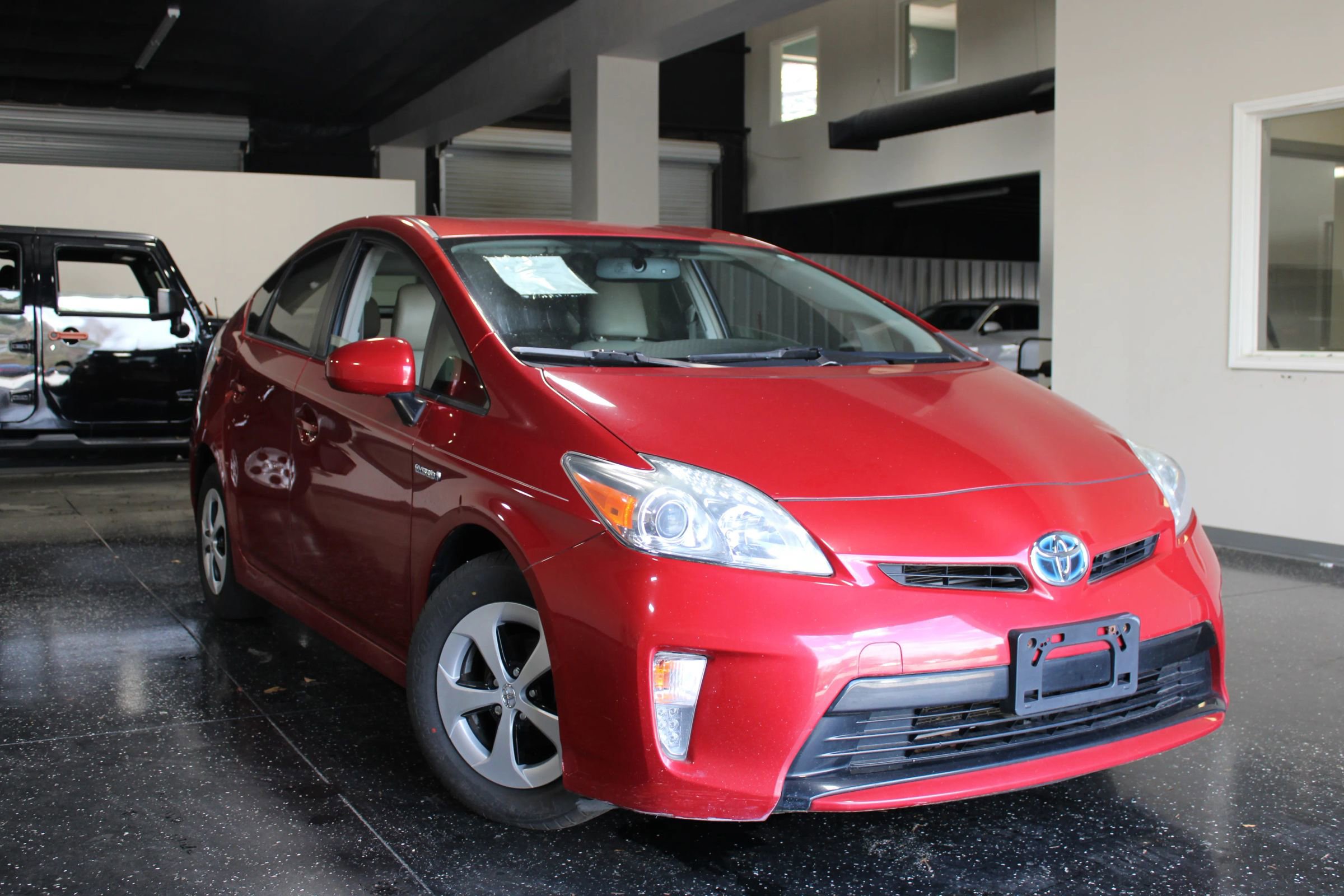 Used 2013 Toyota Prius Three image 31