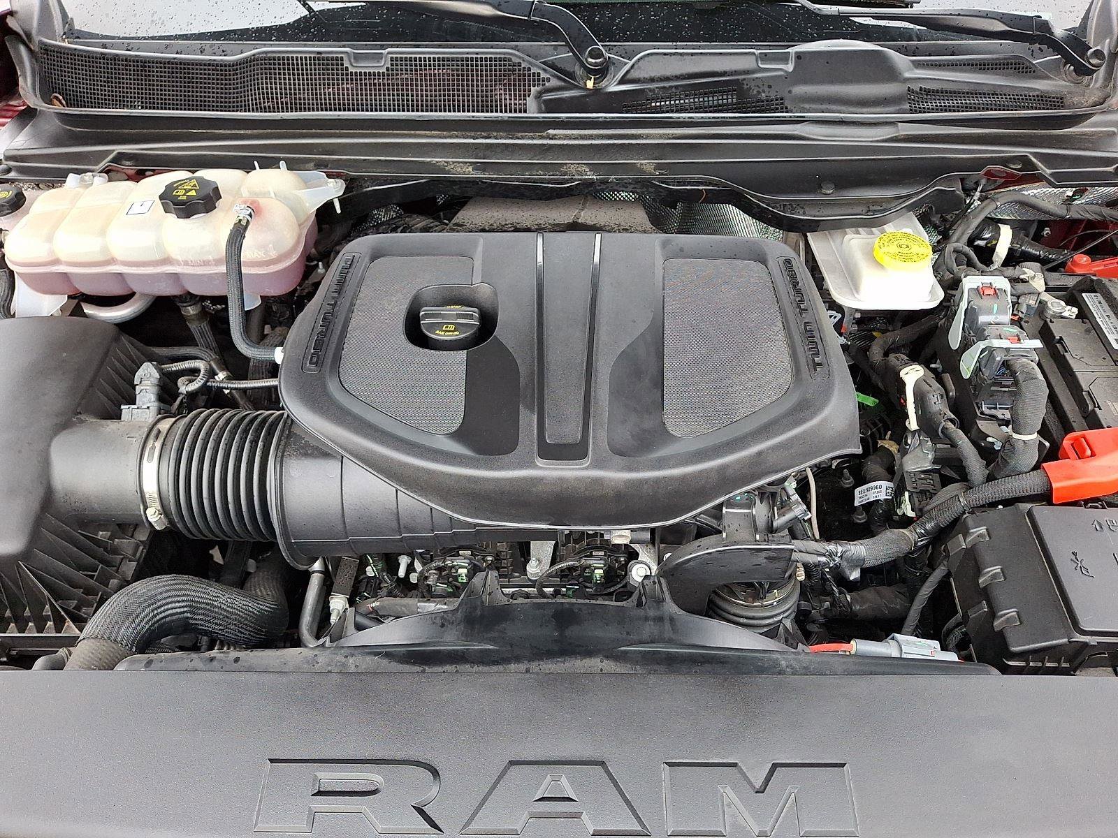 Used 2025 RAM 1500 Big Horn AWD/4WD image 29