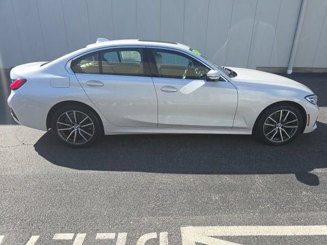 Used 2020 BMW 330i xDrive Sedan w/ Convenience Package AWD/4WD image 9