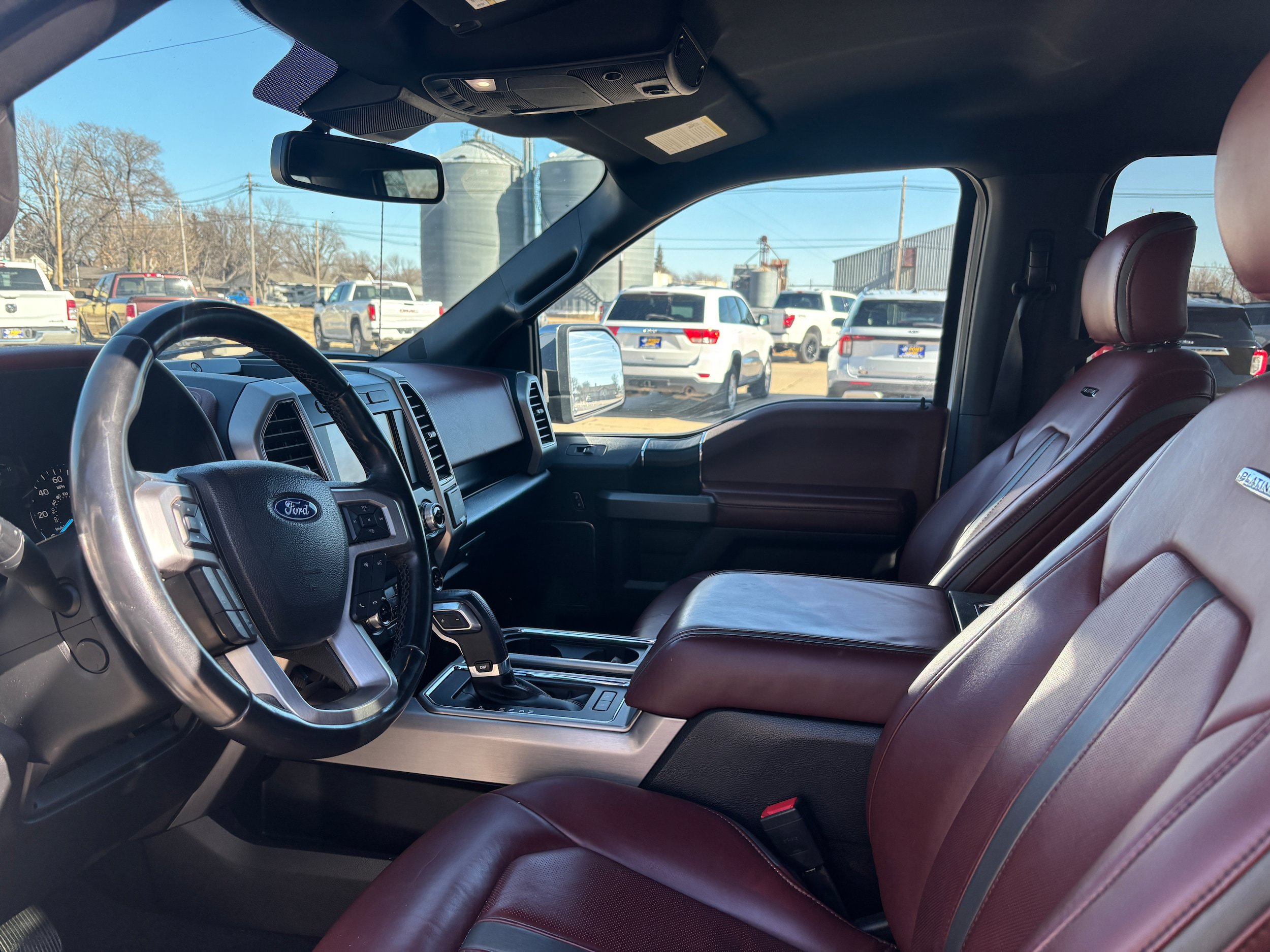 Used 2020 Ford F150 Platinum w/ Equipment Group 701A Luxury AWD/4WD image 10