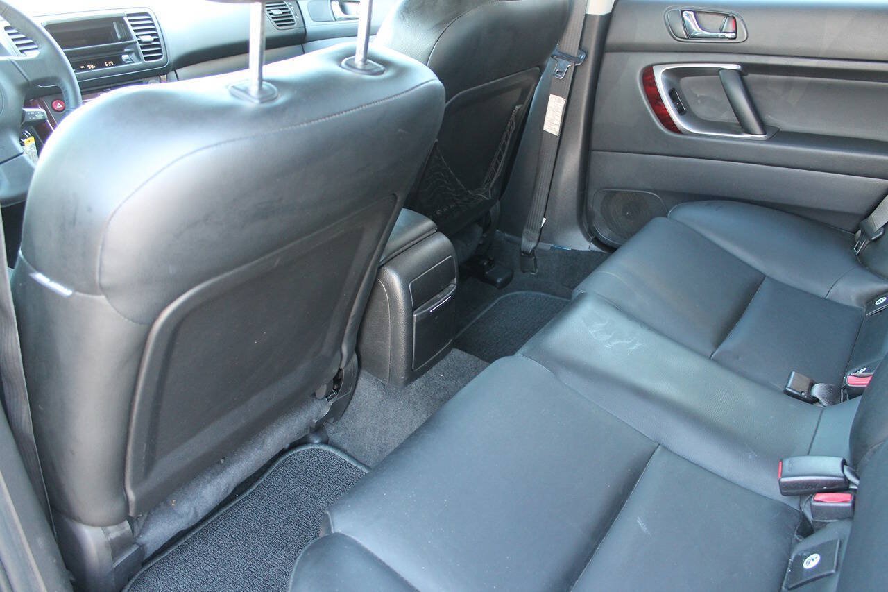 Used 2007 Subaru Outback 2.5i Limited w/ Popular Equipment Group 2A AWD/4WD image 28
