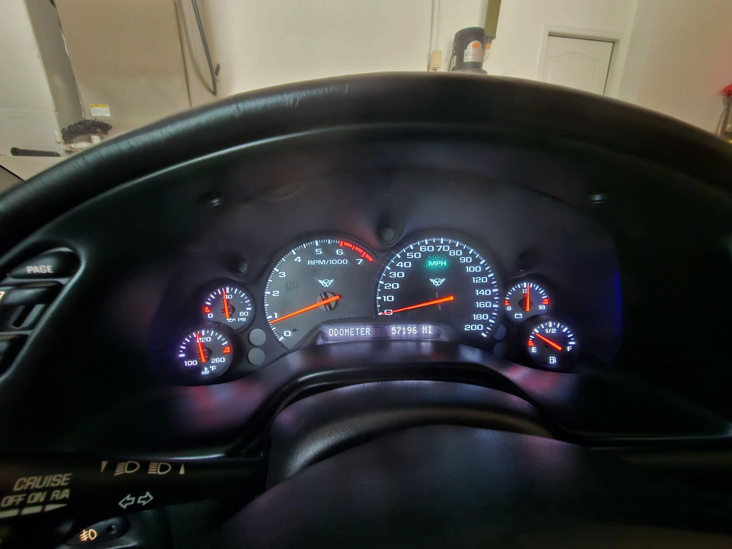 Used 2004 Chevrolet Corvette Convertible w/ Preferred Equipment Group RWD image 36