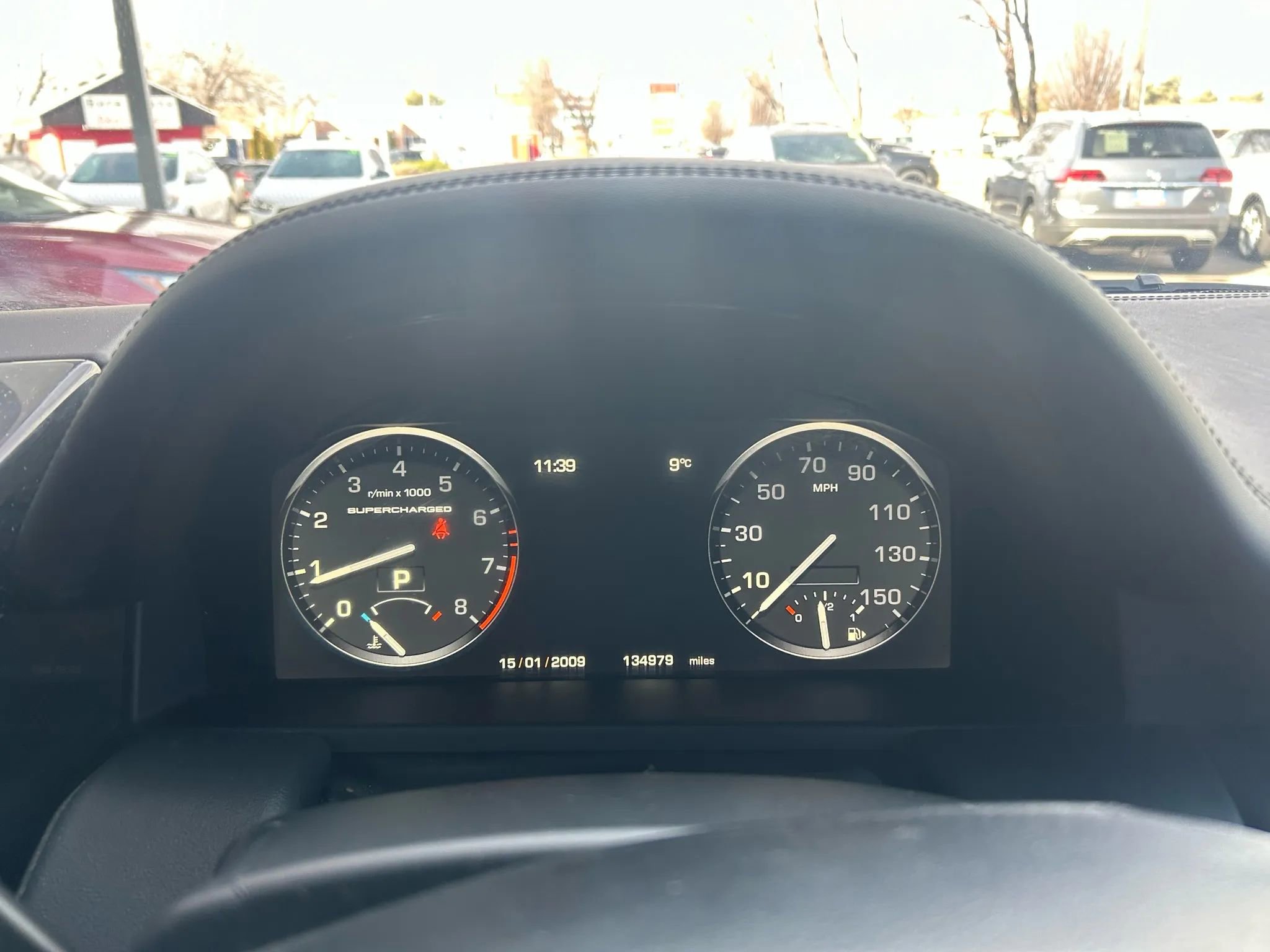 Used 2010 Land Rover Range Rover Supercharged image 5