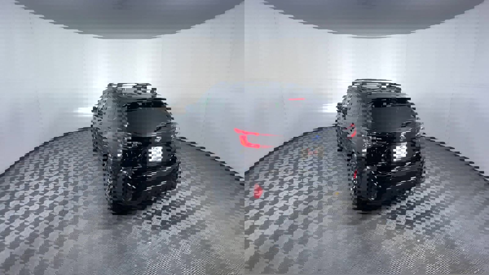 Certified 2025 Subaru Crosstrek 2.0i Premium w/ Crosstrek Mirror Package image 7