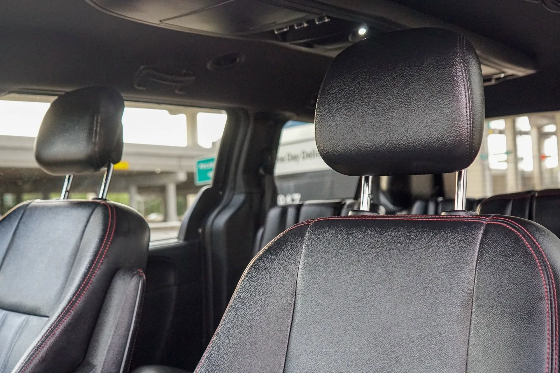 Used 2019 Dodge Grand Caravan GT FWD image 15
