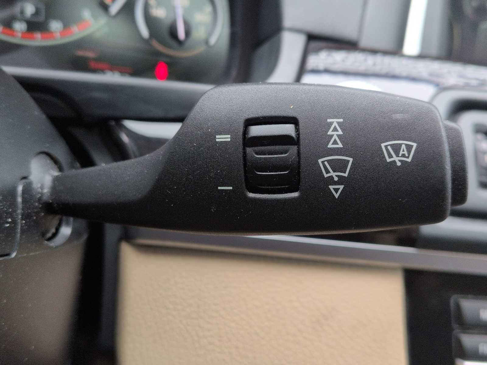 Used 2014 BMW 535i xDrive Sedan AWD/4WD image 22