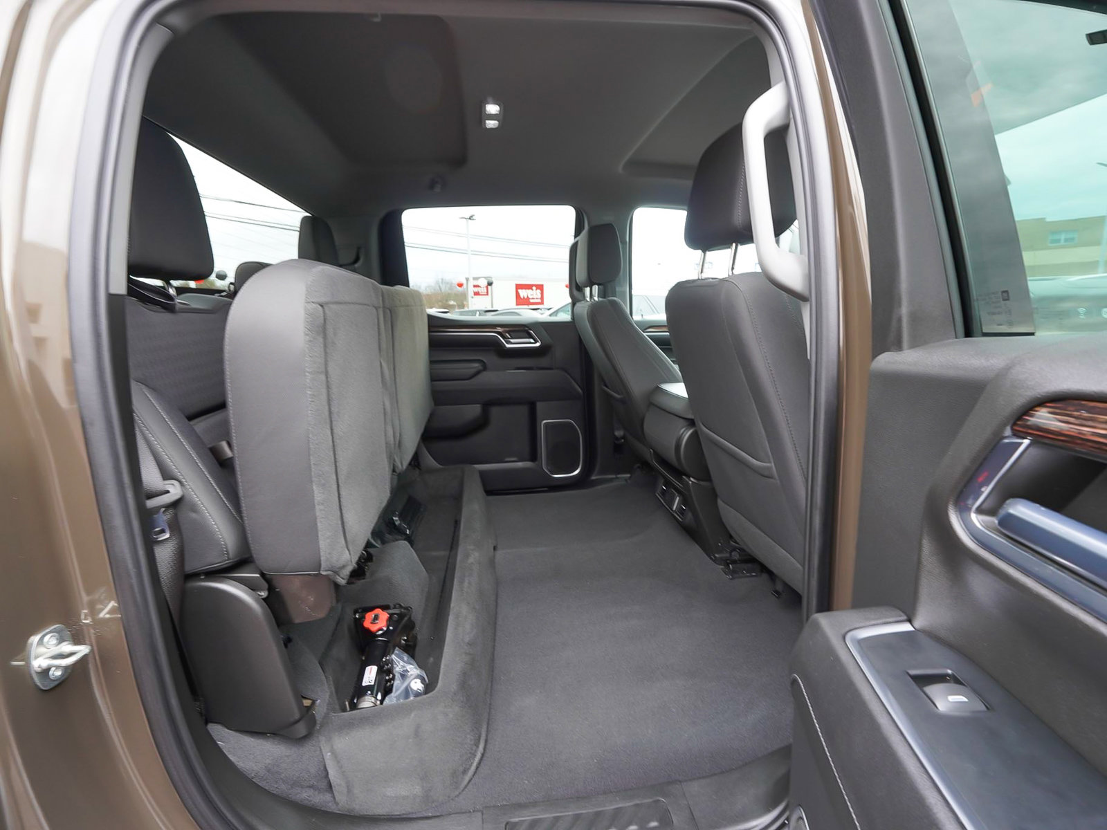 Used 2023 GMC Sierra 1500 Elevation image 37