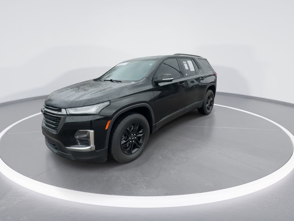 Used 2023 Chevrolet Traverse LT image 4