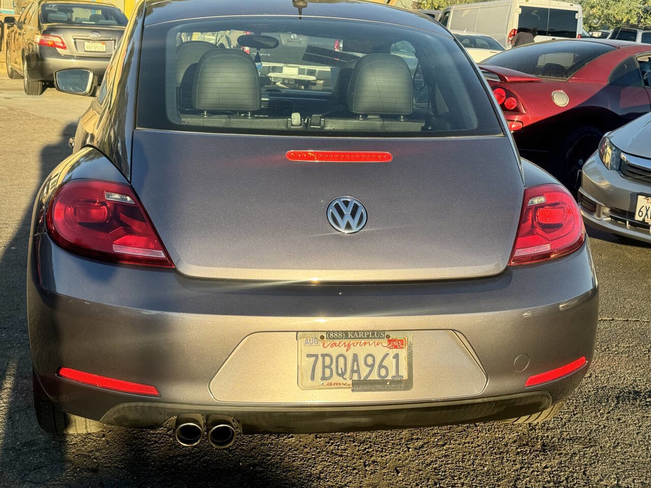 Used 2013 Volkswagen Beetle 2.5 image 2