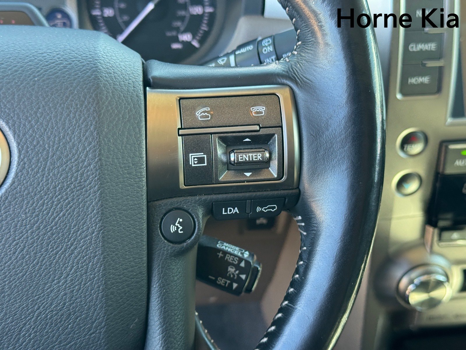 Used 2018 Lexus GX 460 Luxury AWD/4WD image 19