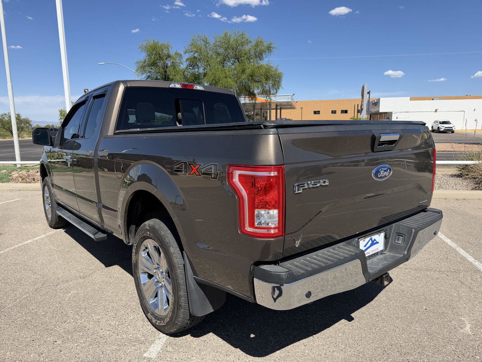 Used 2015 Ford F150 XLT w/ Equipment Group 302A Luxury AWD/4WD image 4