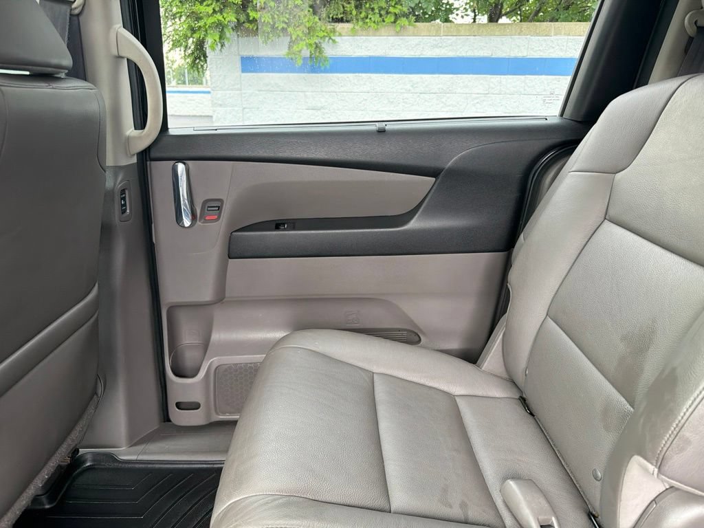 Used 2017 Honda Odyssey EX-L image 25