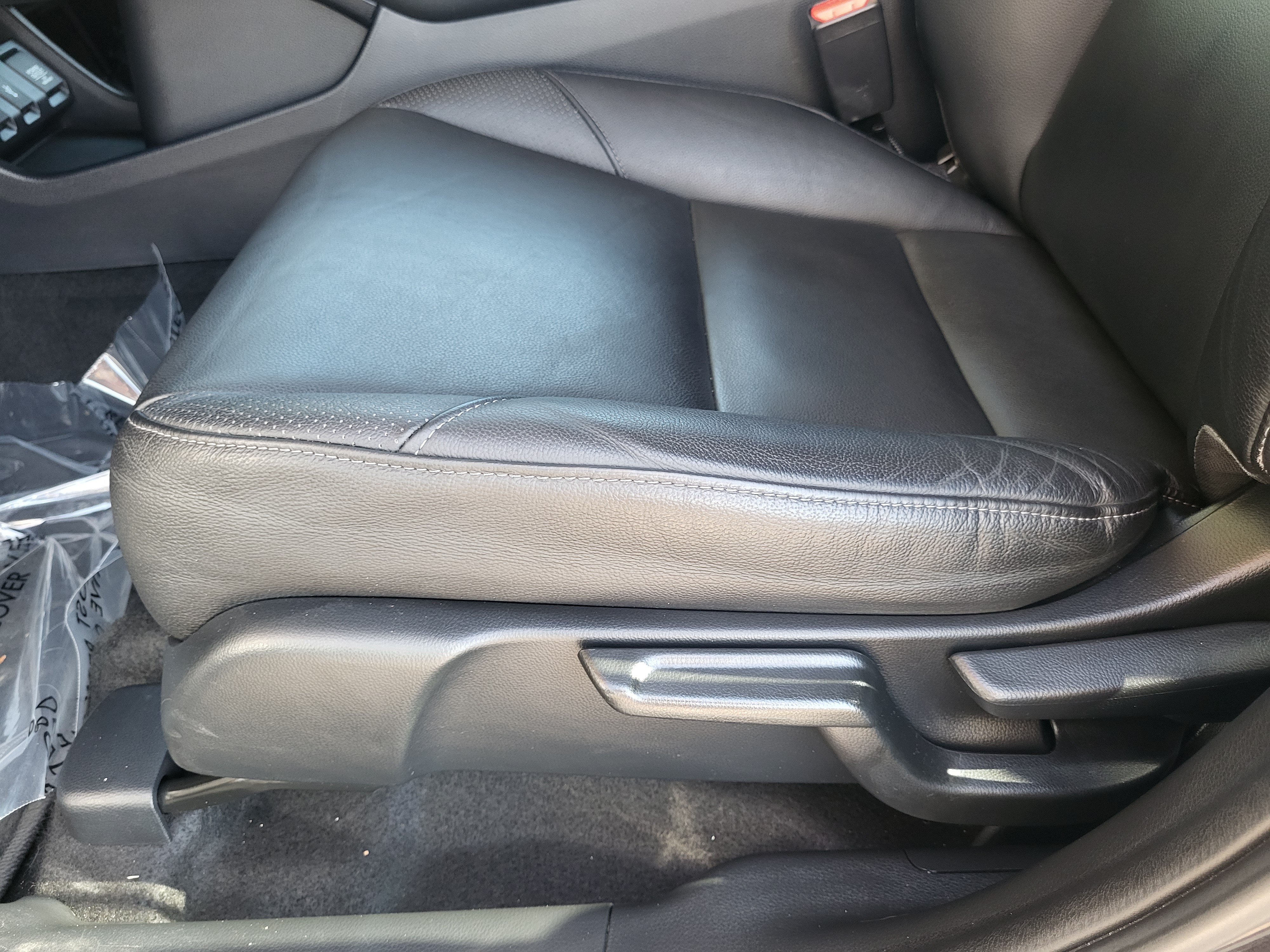 Used 2018 Honda HR-V EX-L image 12
