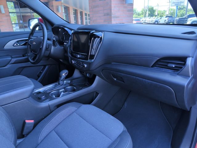 Used 2023 Chevrolet Traverse LT FWD image 26