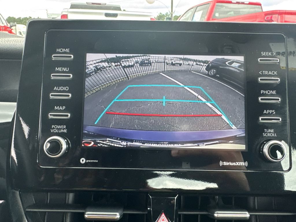 Used 2022 Toyota Camry LE FWD image 29