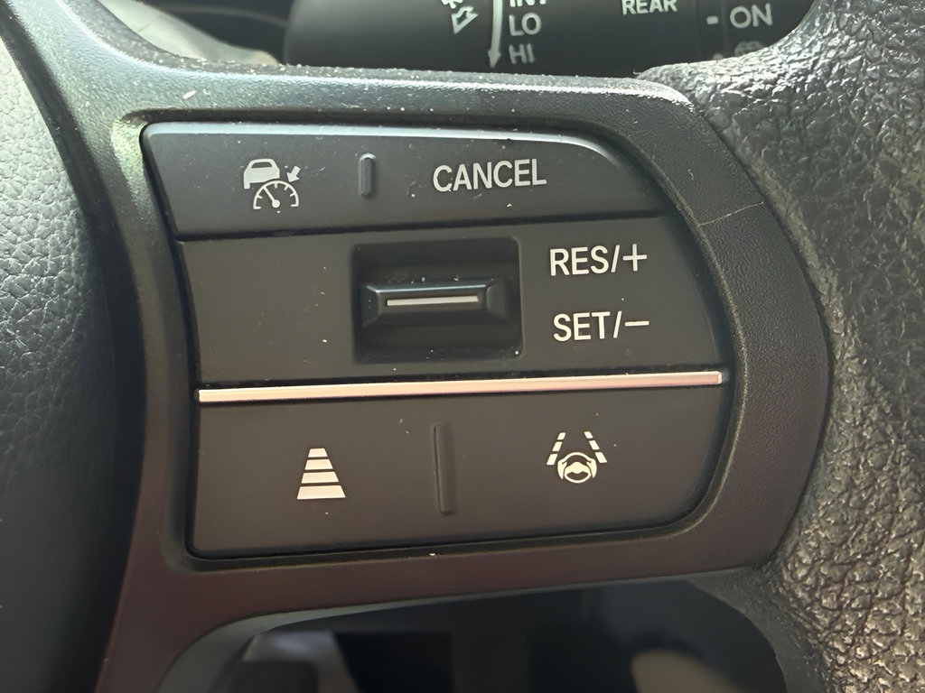 Certified 2023 Honda HR-V LX image 16