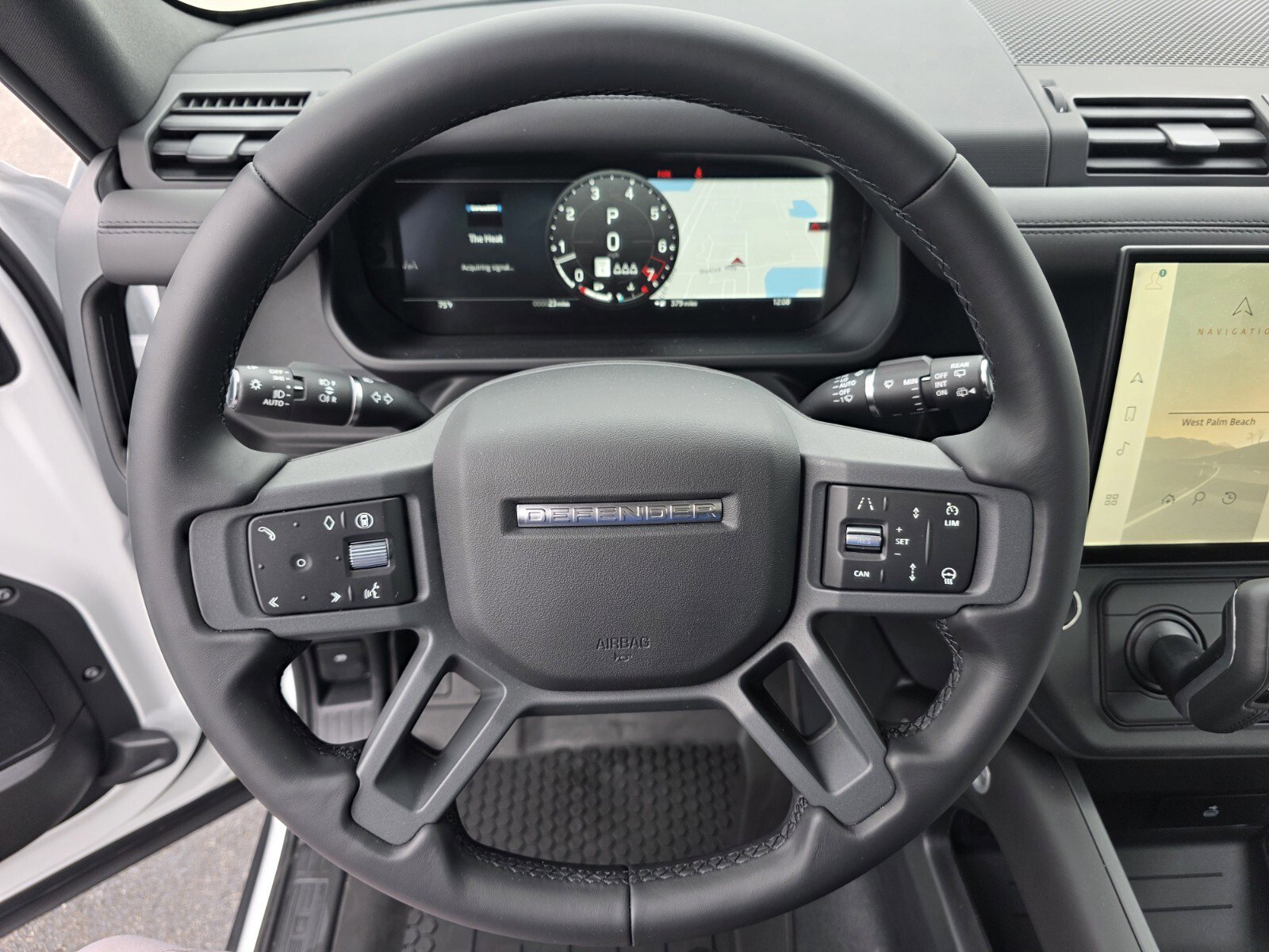 New 2026 Land Rover Defender 110 X-Dynamic SE image 15