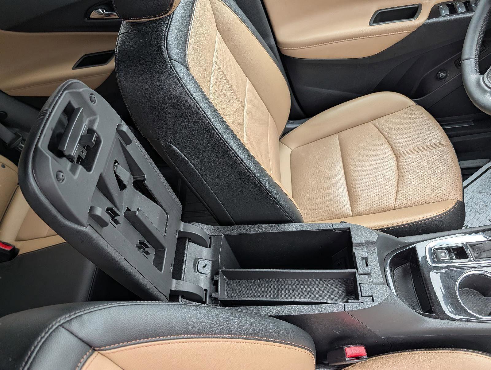 Used 2023 Chevrolet Equinox Premier image 20