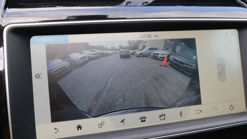 Used 2020 Jaguar F-PACE Premium AWD/4WD image 14