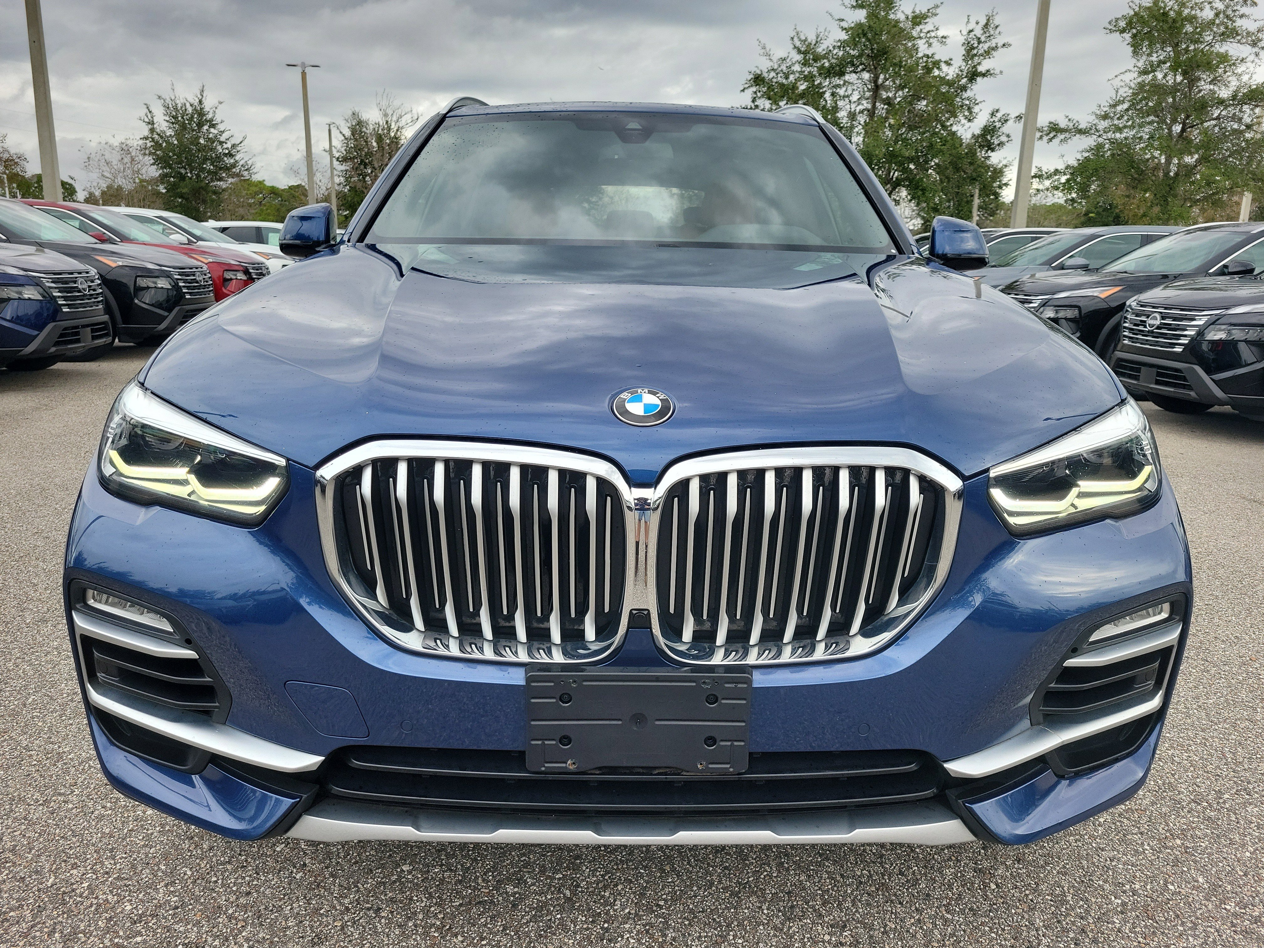 Used 2019 BMW X5 xDrive40i w/ Premium Package 2 image 2