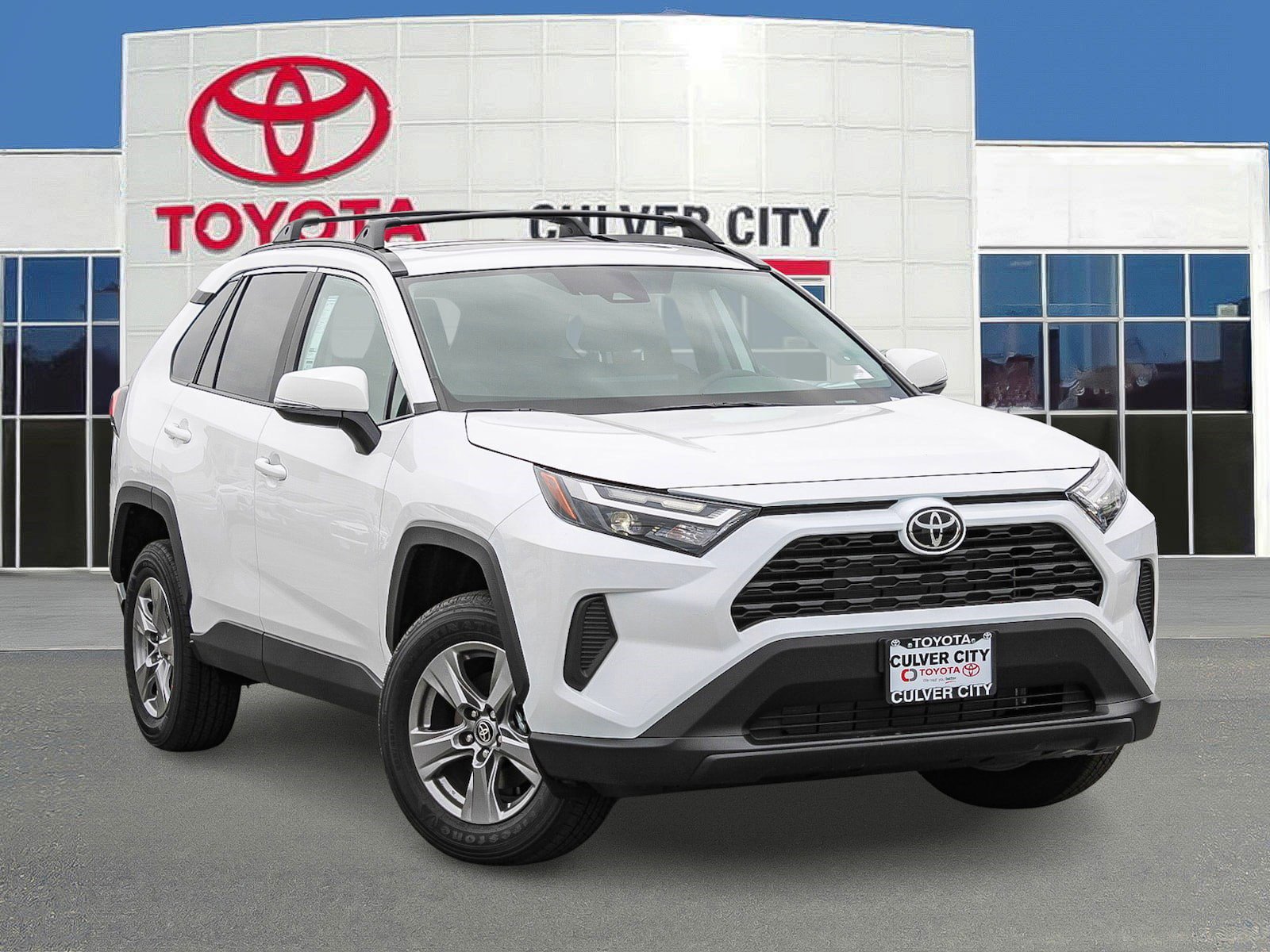 New 2025 Toyota RAV4 XLE image 1