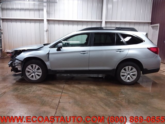 Used 2015 Subaru Outback 2.5i Premium AWD/4WD image 3
