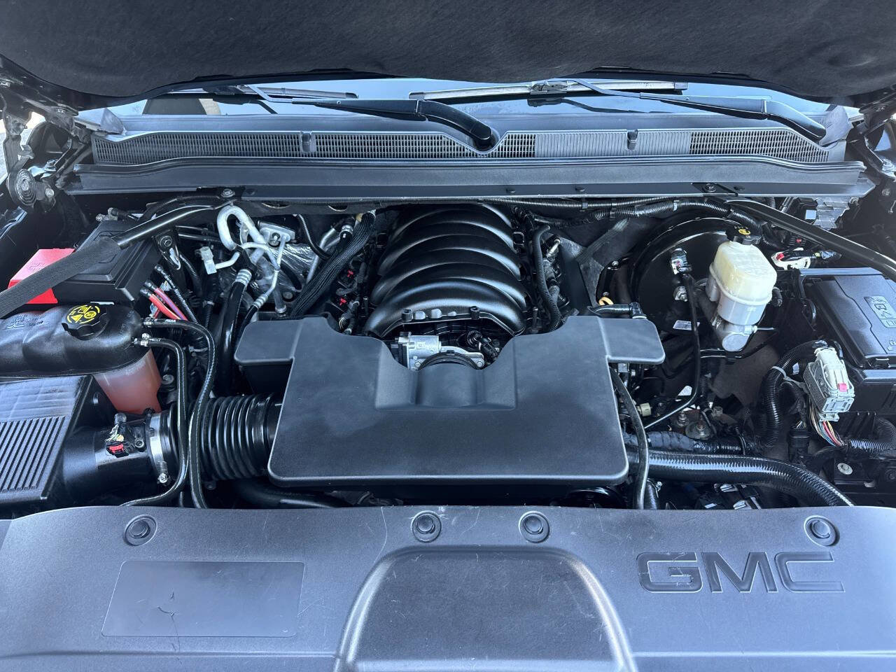 Used 2019 GMC Yukon XL Denali w/ Denali Ultimate Package image 26