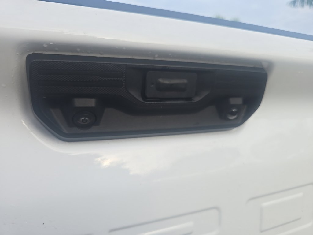 Used 2025 Chevrolet Silverado 2500 LT w/ Convenience Package AWD/4WD image 37