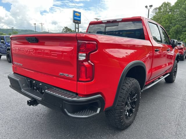 Used 2023 Chevrolet Silverado 1500 ZR2 AWD/4WD image 3