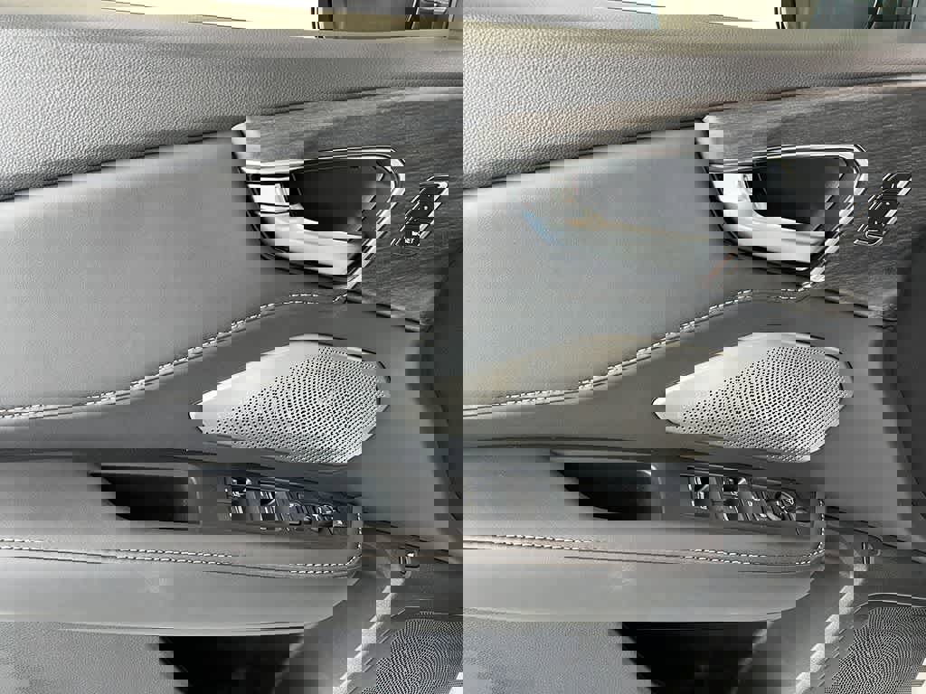 New 2026 Acura RDX SH-AWD w/ Advance Package image 15