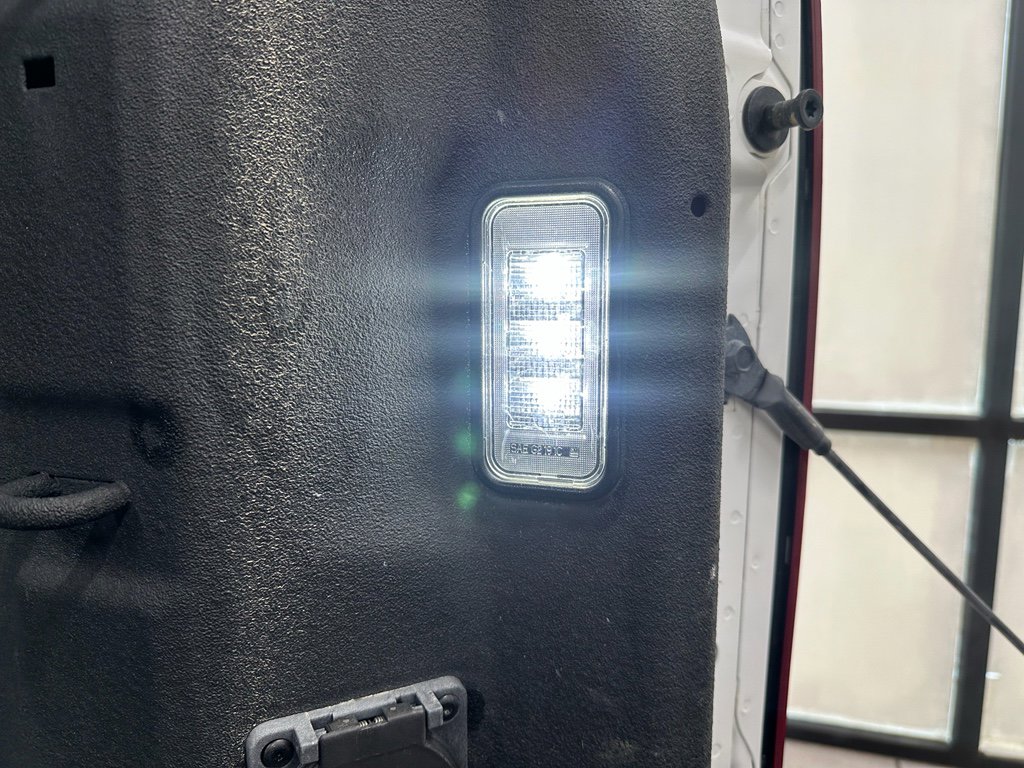 Used 2025 Chevrolet Silverado 1500 LT image 37