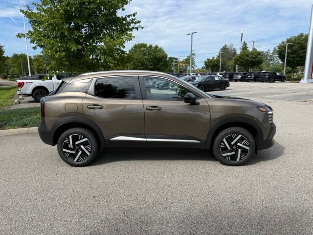 New 2026 Nissan Kicks SV w/ Cold Weather Package FWD image 4