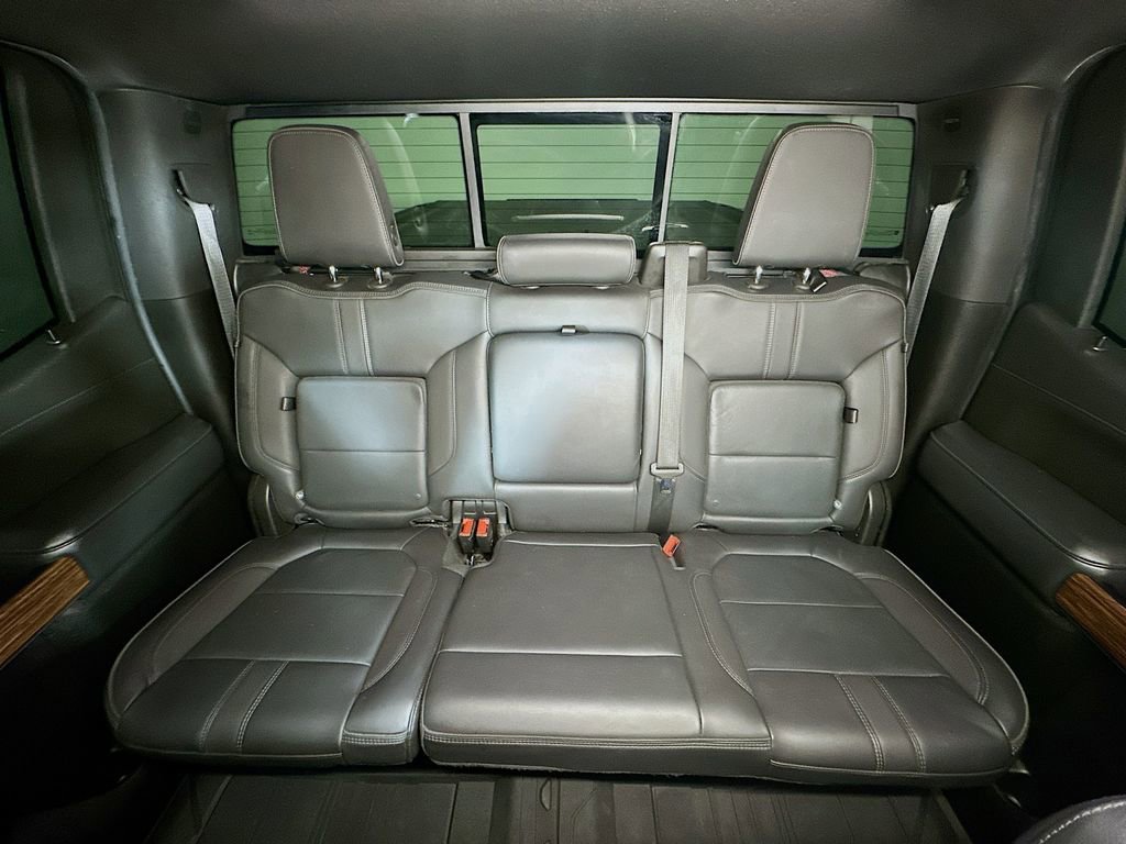 Used 2021 Chevrolet Silverado 1500 High Country image 13