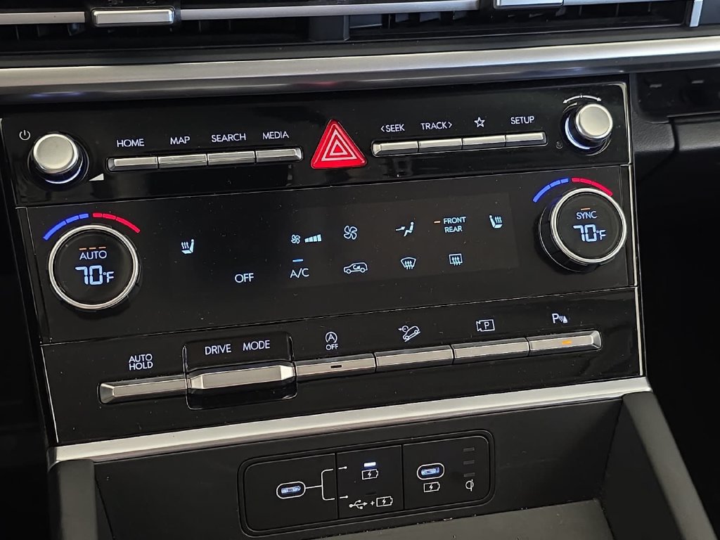 Used 2026 Hyundai Santa Fe SEL FWD image 24
