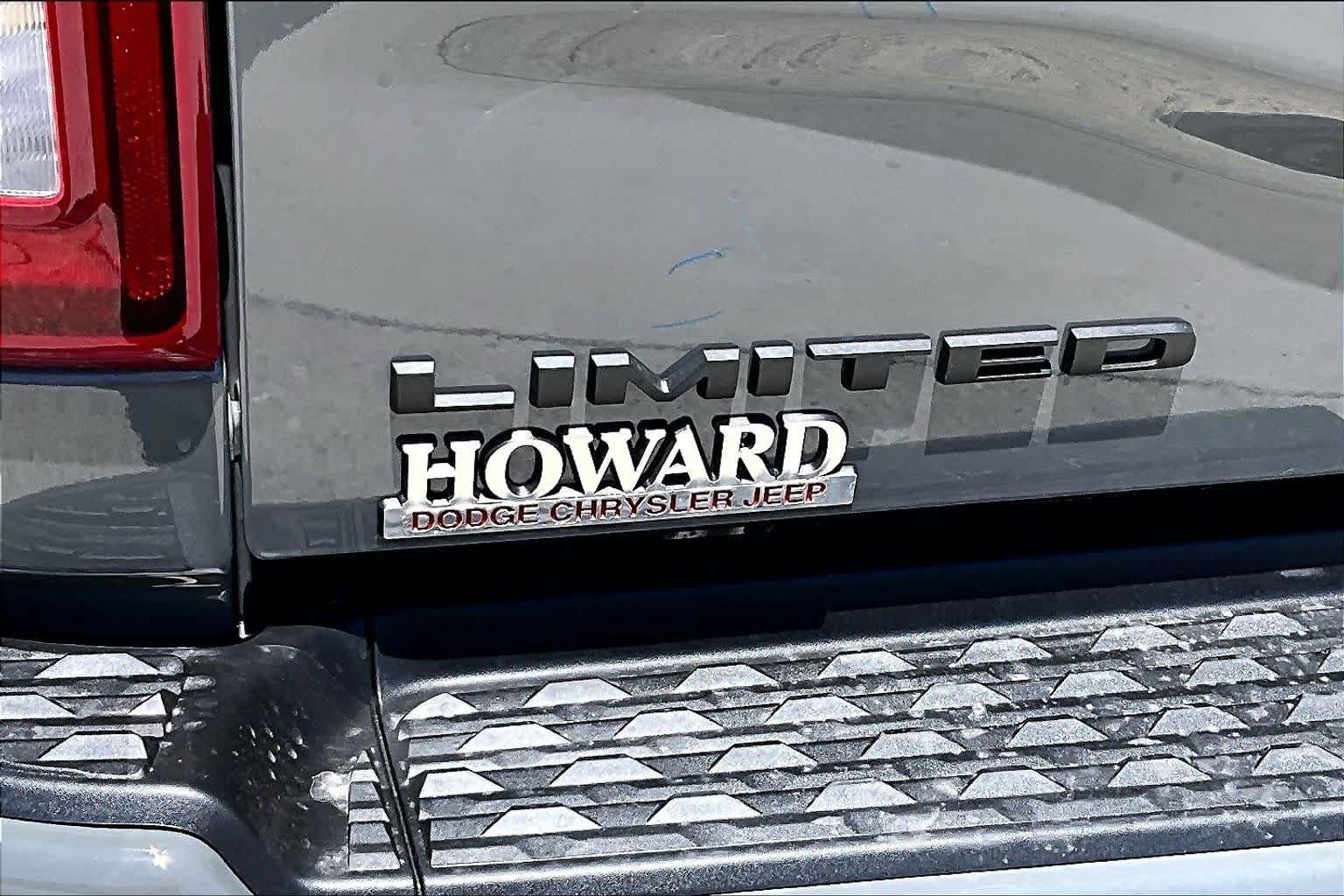 New 2026 RAM 3500 Limited AWD/4WD image 16