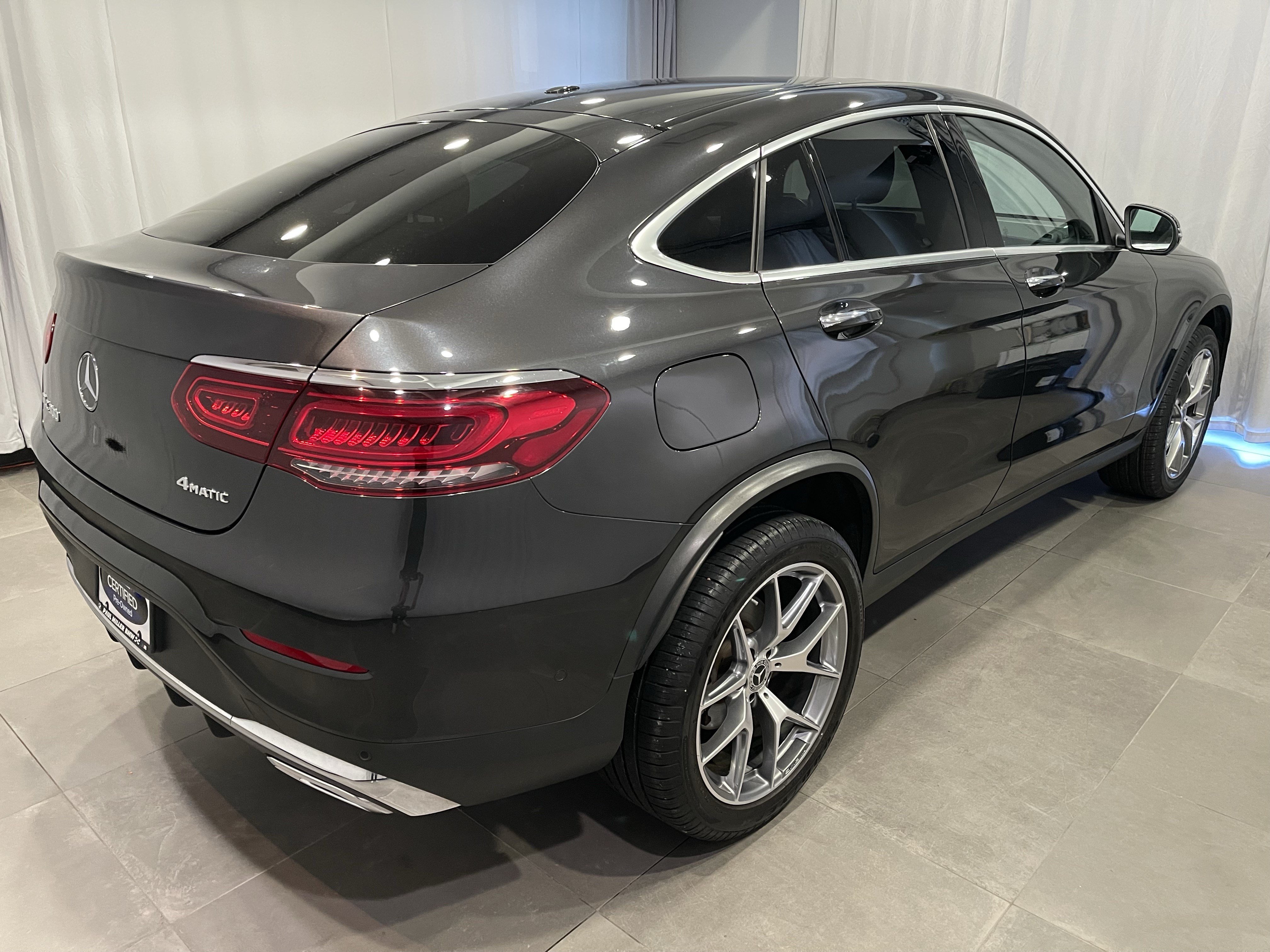 Used 2023 Mercedes-Benz GLC 300 4MATIC Coupe image 6