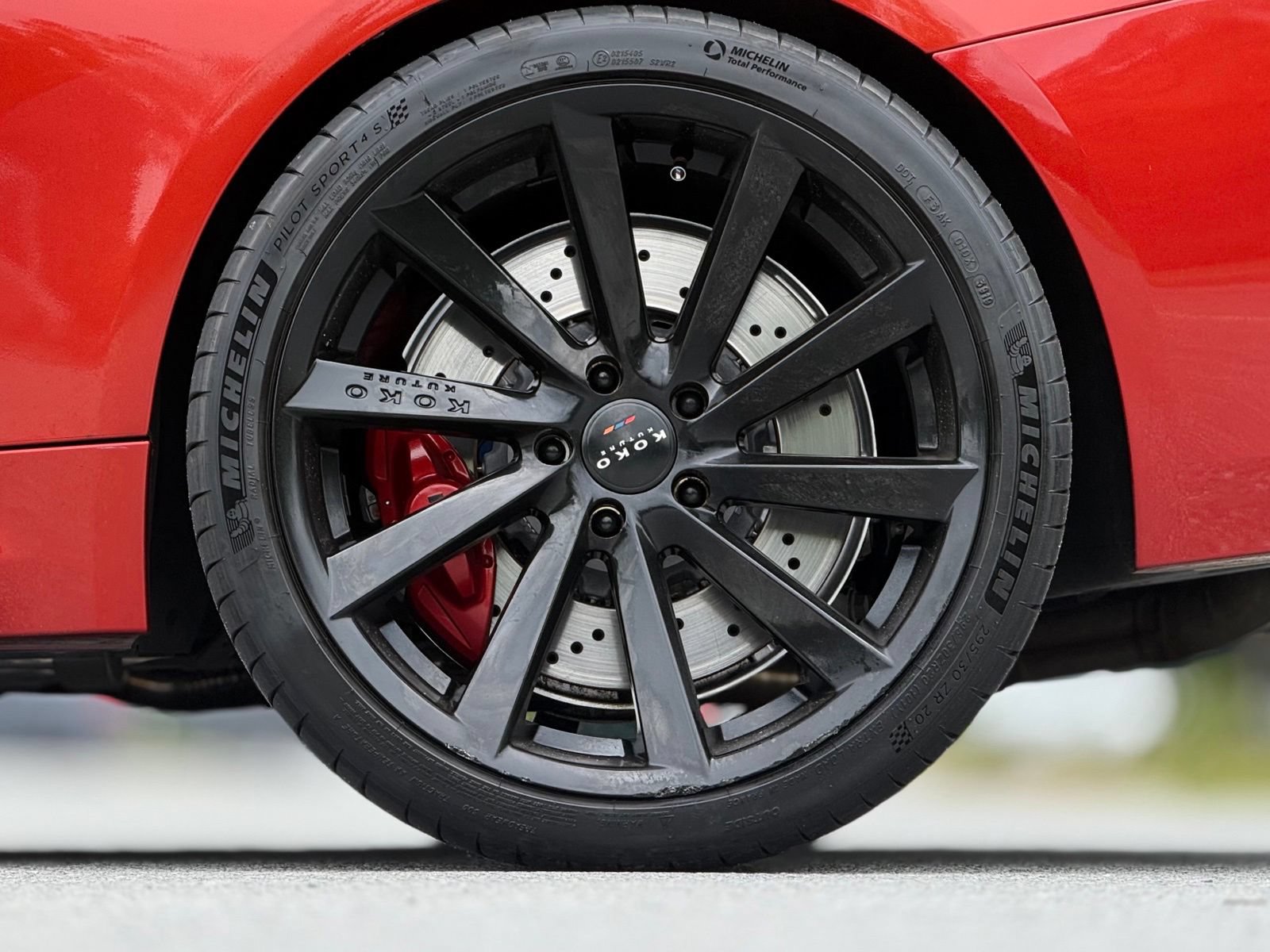 Used 2016 BMW M4 Convertible RWD image 19