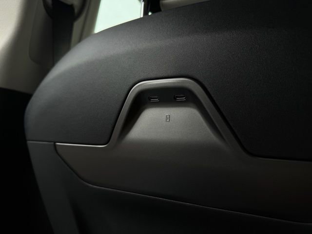 New 2026 Lincoln Nautilus Premier w/ Equipment Group 102A image 25