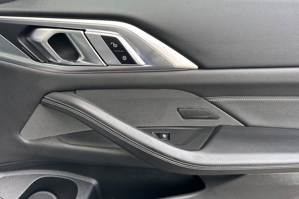 Used 2023 BMW M4 xDrive Competition image 18