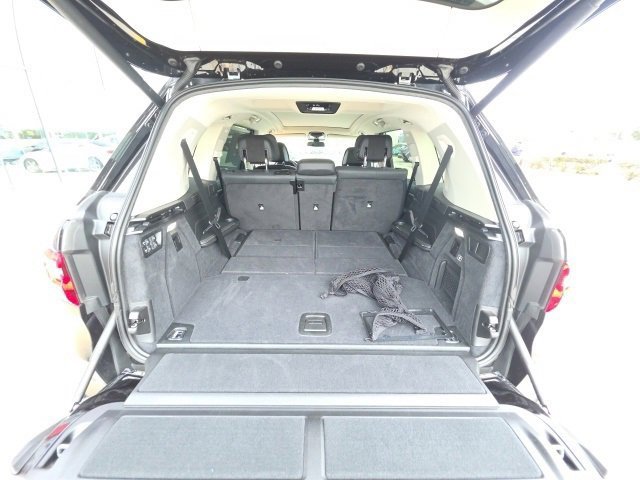 Used 2019 BMW X7 xDrive50i w/ Premium Package image 27