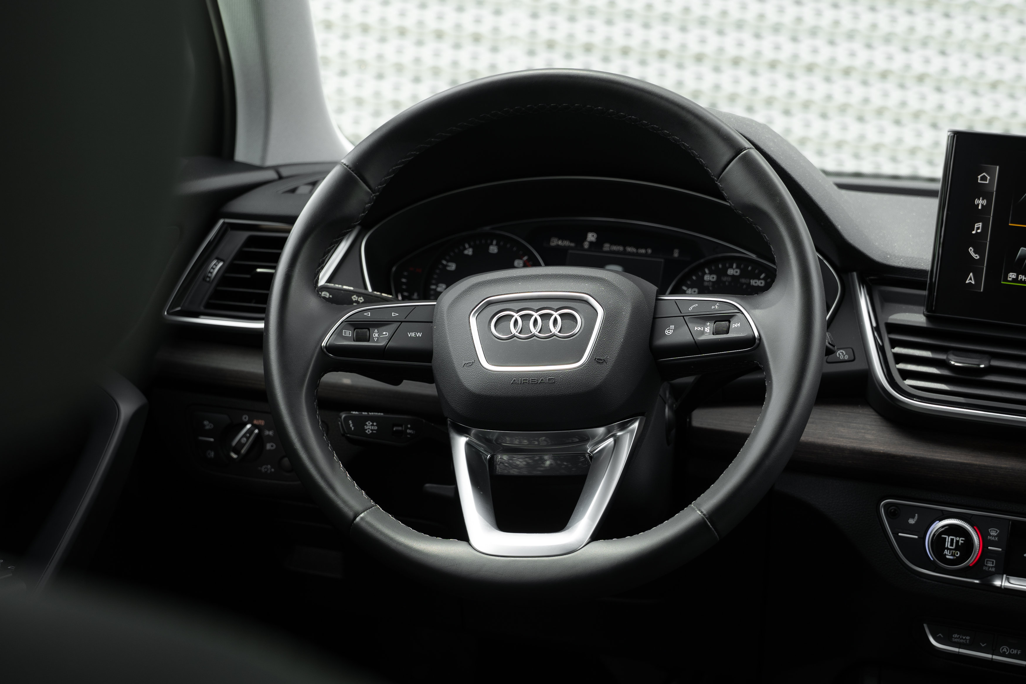 Certified 2023 Audi Q5 2.0T Premium w/ Convenience Package AWD/4WD image 9