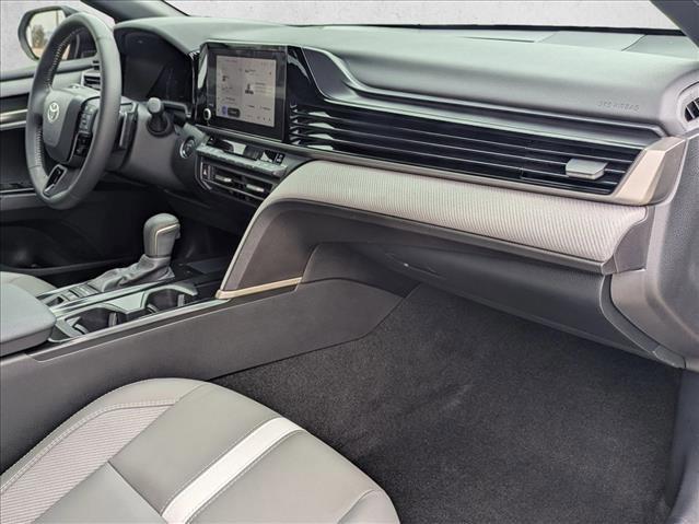 Used 2025 Toyota Camry SE FWD image 20