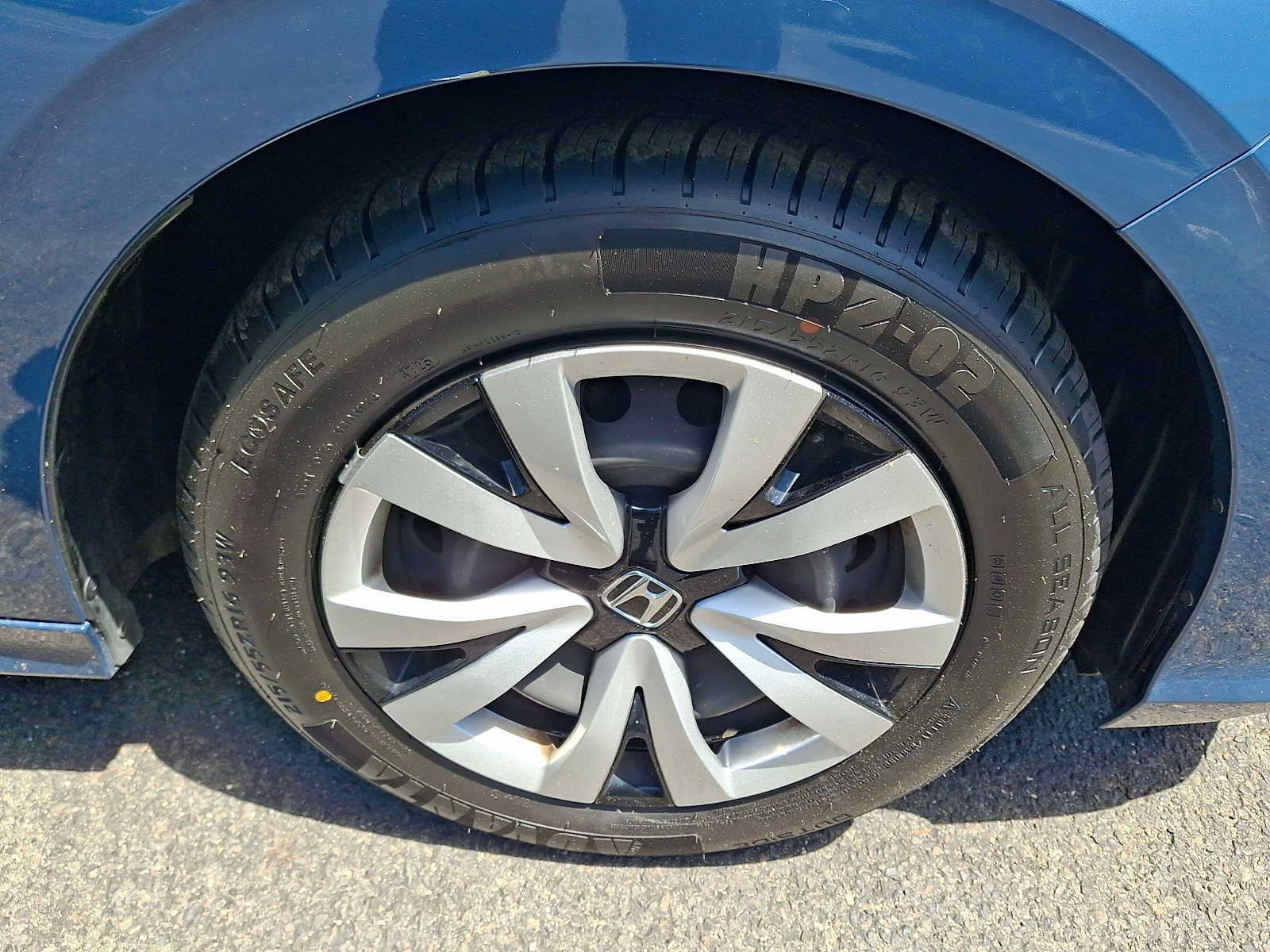 Certified 2025 Honda Civic LX image 8