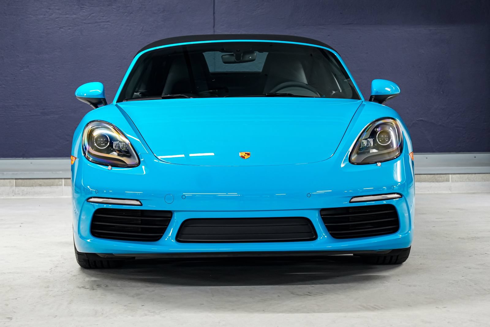 Used 2021 Porsche 718 Boxster RWD image 5