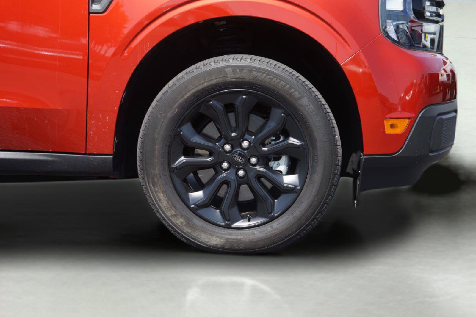 Used 2024 Ford Maverick Lariat w/ Black Appearance Package FWD image 4