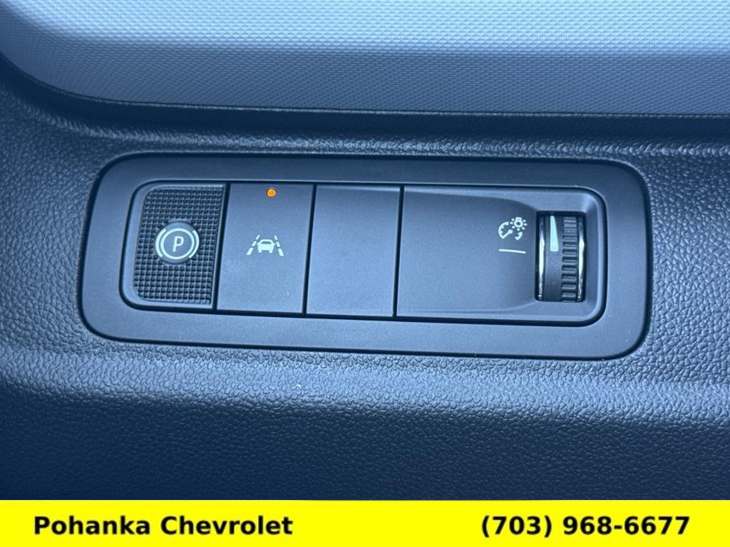 New 2027 Chevrolet Bolt LT FWD image 17