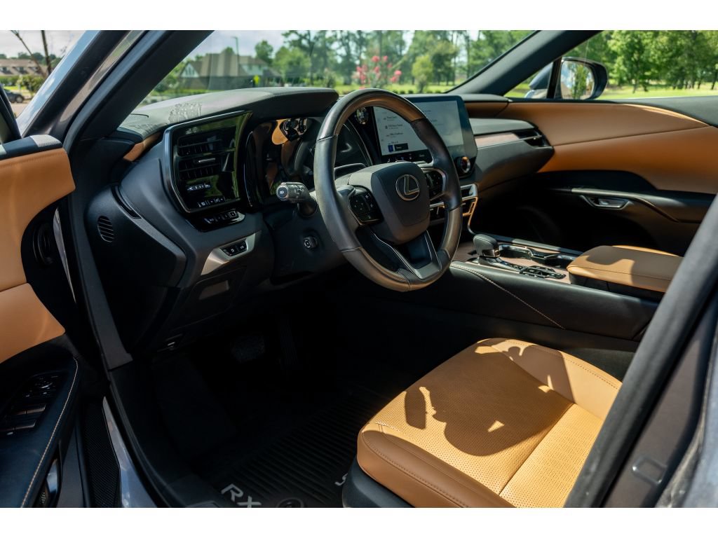 Used 2023 Lexus RX 350 Premium Plus w/ Accessory Package (Z1) AWD/4WD image 10