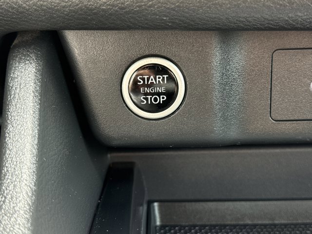 Certified 2023 Nissan Rogue S FWD image 18