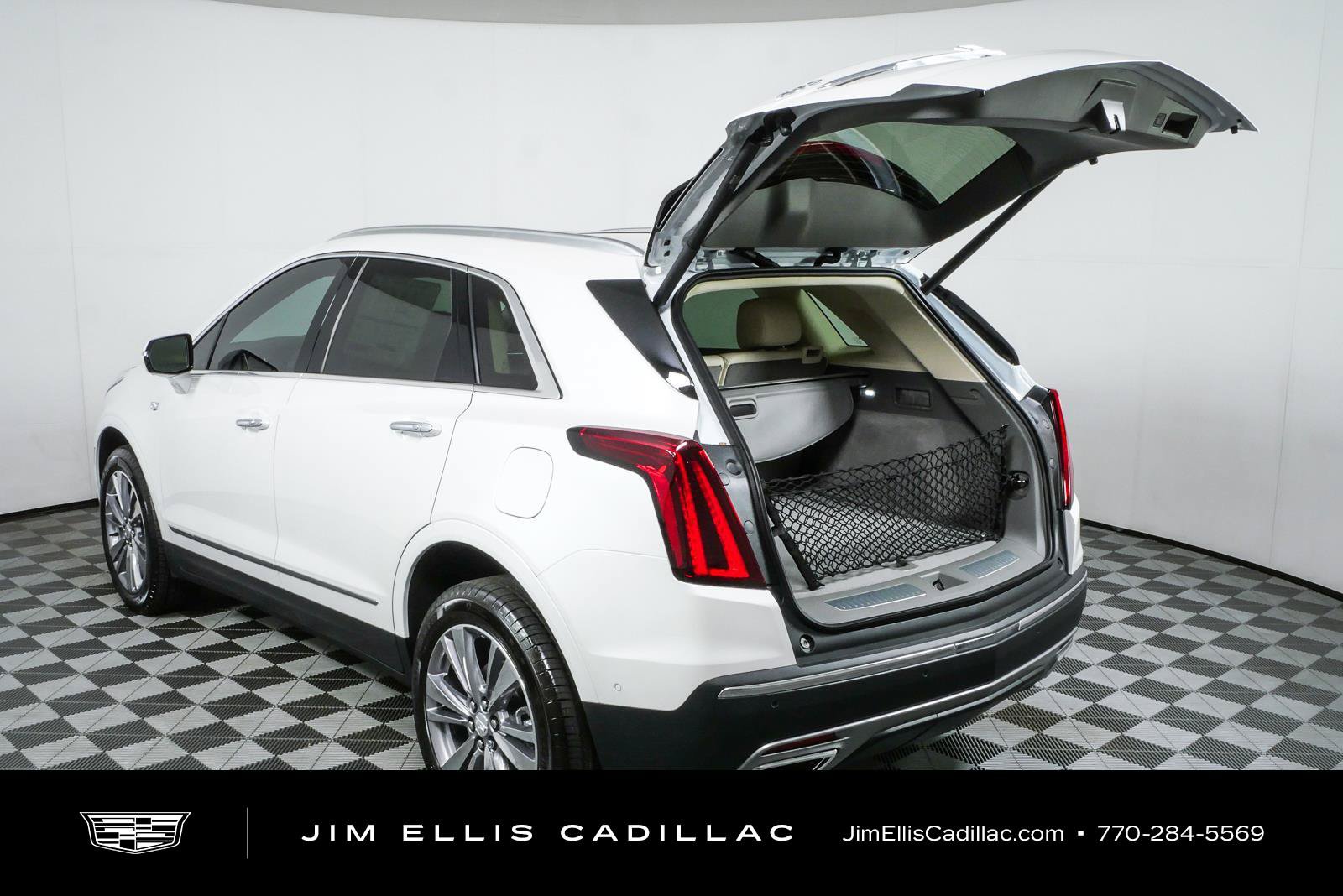 New 2026 Cadillac XT5 Premium Luxury w/ Driver Assist Package FWD image 34