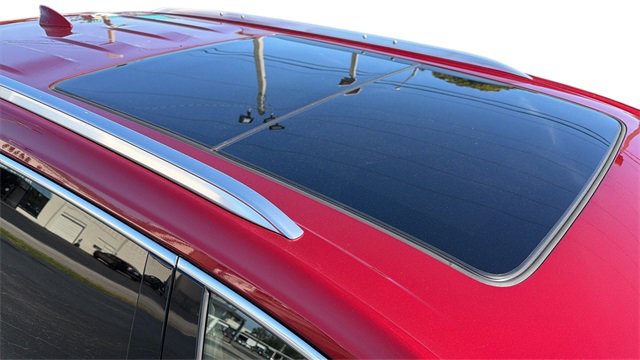 Certified 2025 Cadillac XT6 Premium Luxury image 11